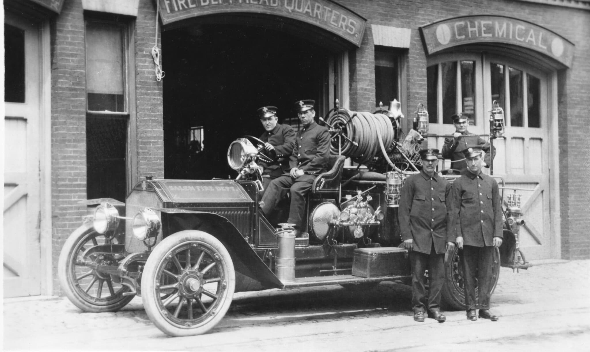 Salem's first motorized fire department apparatus